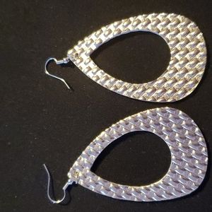 Dangle faux leather earrings